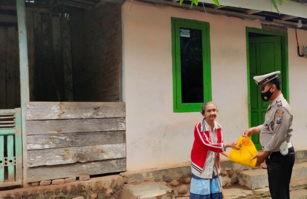 Satlantas Polres Situbondo Laksanakan Kegiatan Polantas Bina Desa Bangkit Semeru