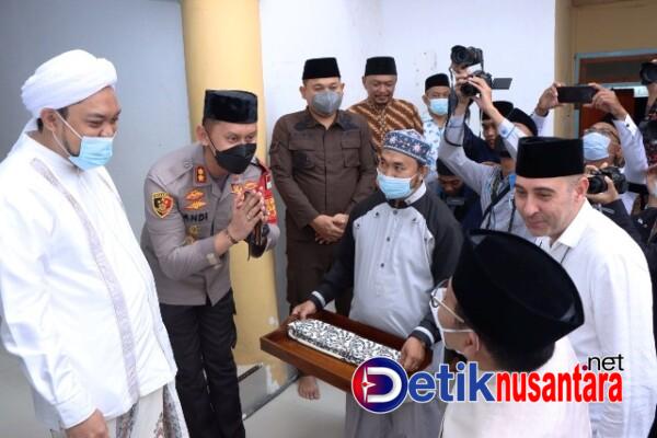 AKBP Andi Sinjaya bersama Forkopimda Dampingi Cak Imim Kunjungan ke Ponpes Salafiyah Syafi'iyah Sukorejo