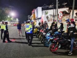 Pamor Keris Polres Situbondo Ingatkan Anggota Klub Motor Tidak Balap Liar dan Patuhi Prokes