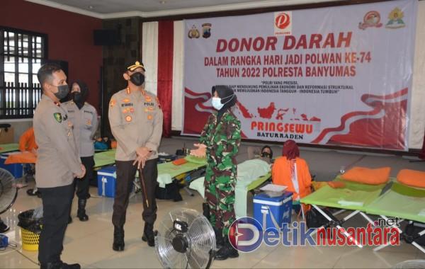 Sinergitas Kowad dan PNS Putri Korem 071/Wijayakusuma Donorkan Darah HUT Polwan ke-74 Polresta Banyumas