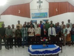Sukses Rayakan Ibadah Gerbang KKR Departemen Pemuda Kordinator (KINGMI) Papua Barat